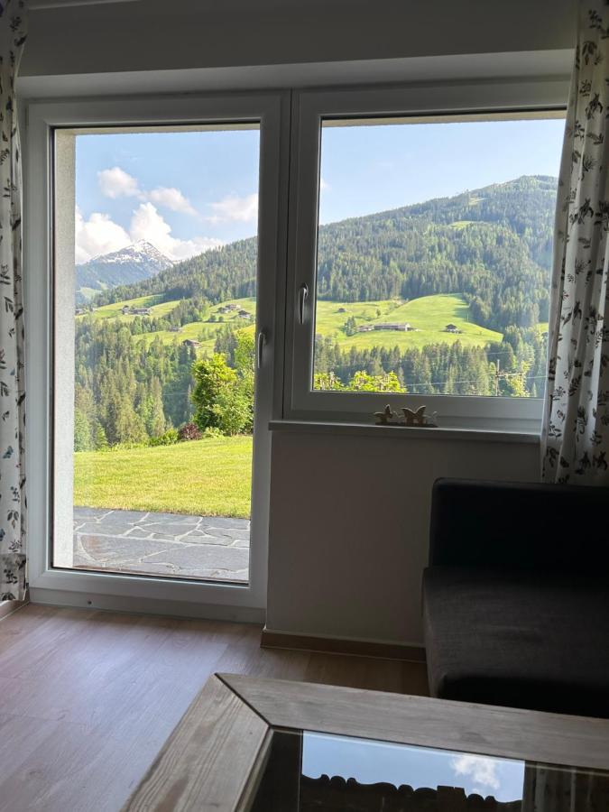 Haus Schmetterling Apartamento Alpbach Exterior foto