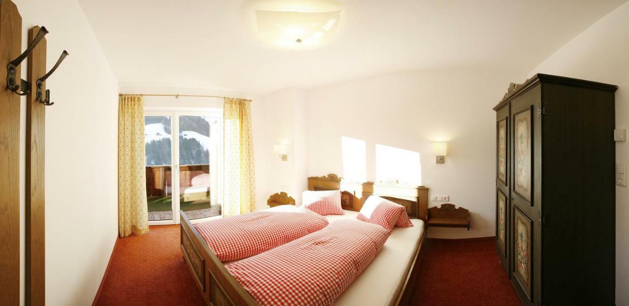 Haus Schmetterling Apartamento Alpbach Exterior foto